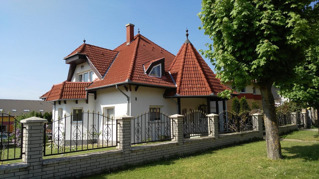 Balaton White House Vonyarcvashegy Exterior foto